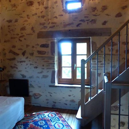 Bed and Breakfast L'Abrejou Le Donjon Exterior foto